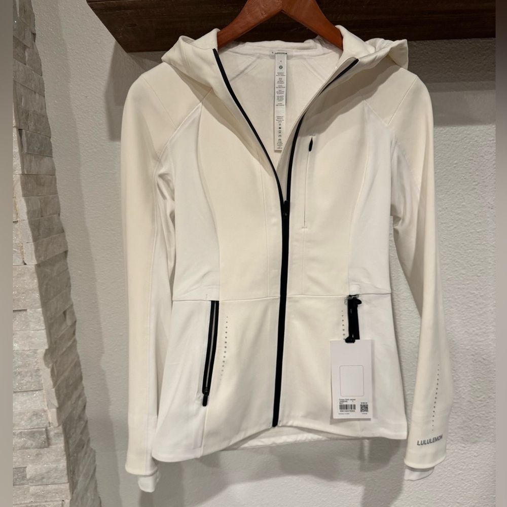 lululemon athletica Women's White Jacket size 4